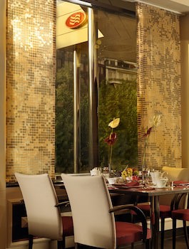 Crowne Plaza Athens City Centre, An Ihg Hotel