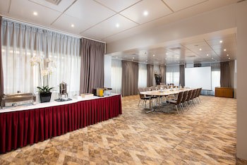 Crowne Plaza Athens City Centre, An Ihg Hotel