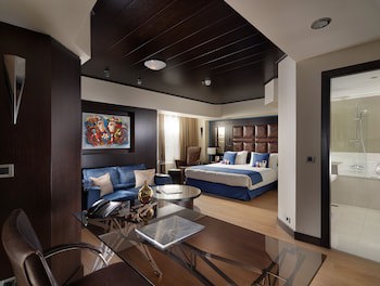 Crowne Plaza Athens City Centre, An Ihg Hotel