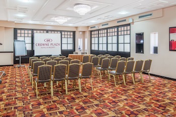 Crowne Plaza Athens City Centre, An Ihg Hotel