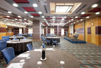 Crowne Plaza Athens City Centre, An Ihg Hotel