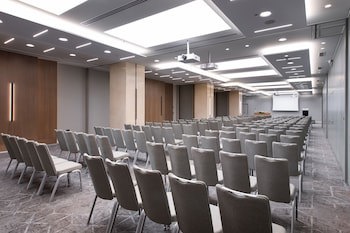 Crowne Plaza Athens City Centre, An Ihg Hotel