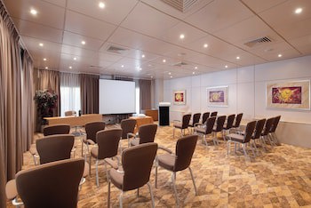 Crowne Plaza Athens City Centre, An Ihg Hotel