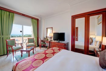 Crowne Plaza Resort Salalah, An Ihg Hotel