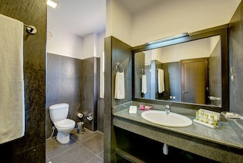Crowne Plaza Resort Salalah, An Ihg Hotel