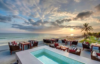 Crowne Plaza Resort Salalah, An Ihg Hotel