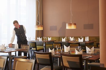 H4 Hotel Hamburg-Bergedorf galeri fotoğrafı