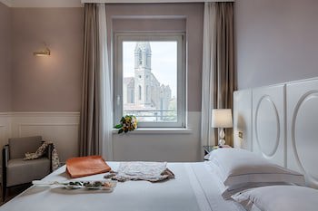 Plaza Hotel Lucchesi galeri fotoğrafı