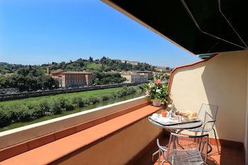 Plaza Hotel Lucchesi galeri fotoğrafı