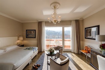 Plaza Hotel Lucchesi galeri fotoğrafı