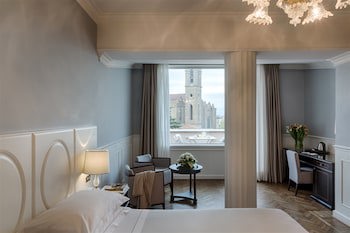 Plaza Hotel Lucchesi galeri fotoğrafı