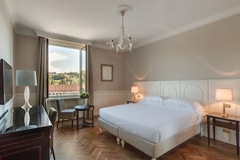 Plaza Hotel Lucchesi galeri fotoğrafı