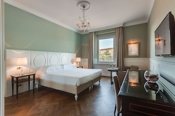 Plaza Hotel Lucchesi galeri fotoğrafı
