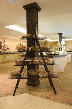 Jolie Ville Hotel & Spa Kings Island Luxor