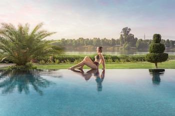 Jolie Ville Hotel & Spa Kings Island Luxor