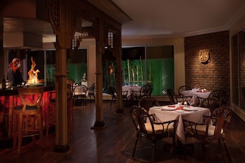Jolie Ville Hotel & Spa Kings Island Luxor