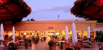 Jolie Ville Hotel & Spa Kings Island Luxor