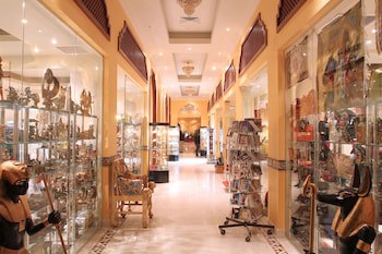 Jolie Ville Hotel & Spa Kings Island Luxor