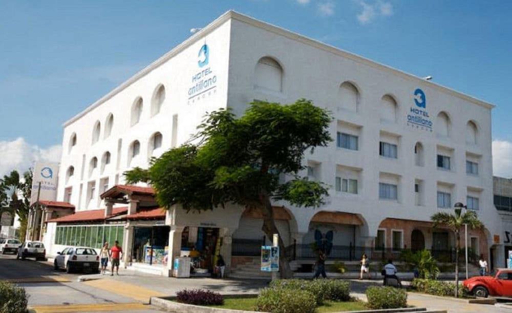Hotel Antillano