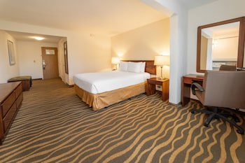 Irazu Hotel & Studios