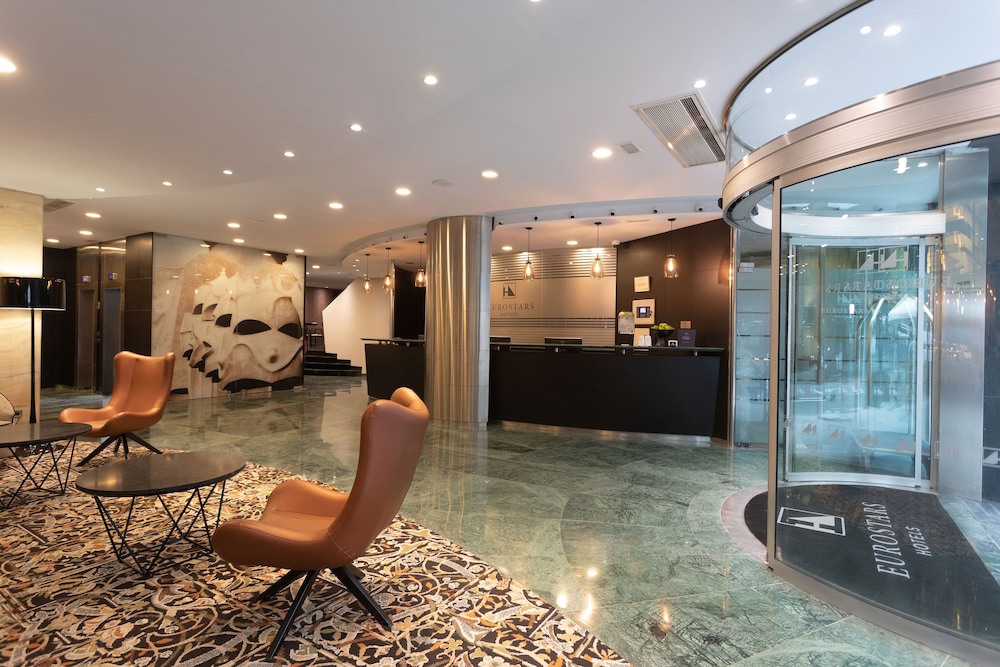 Eurostars Cristal Palace