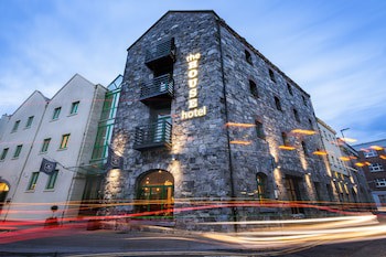 The House Hotel