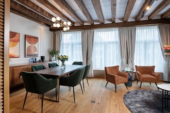 Martin's Relais