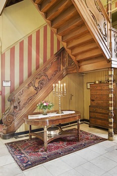 Martin's Relais