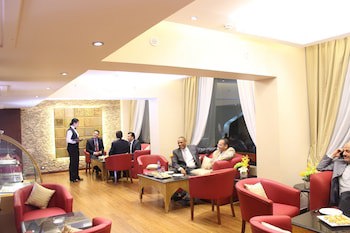 Golden Tulip Flamenco