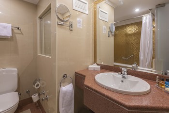 Golden Tulip Flamenco