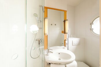 ibis Heidelberg Hauptbahnhof galeri fotoğrafı