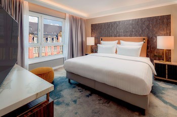 Steigenberger Hotel Hamburg galeri fotoğrafı