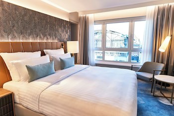 Steigenberger Hotel Hamburg galeri fotoğrafı