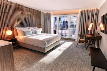 Steigenberger Hotel Hamburg galeri fotoğrafı