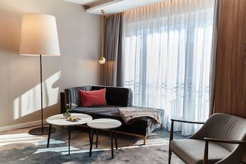 Steigenberger Hotel Hamburg galeri fotoğrafı
