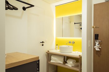 B&B Hotel Brussels Centre Louise