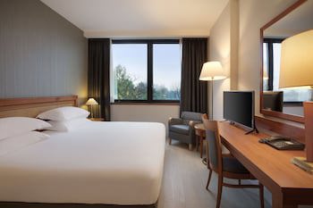 Crowne Plaza Milan - Linate by IHG galeri fotoğrafı