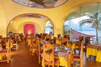 Crown Paradise Club Cancun All Inclusive