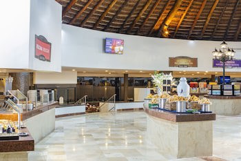 Crown Paradise Club Cancun All Inclusive