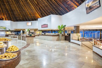 Crown Paradise Club Cancun All Inclusive