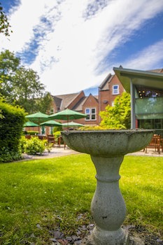 Delta Hotels By Marriott Cheltenham Chase