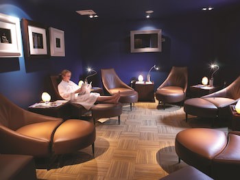 Macdonald Frimley Hall Hotel And Spa