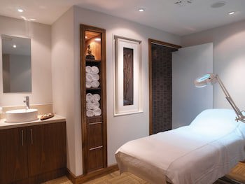 Macdonald Frimley Hall Hotel And Spa