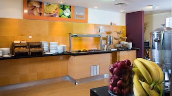 Holiday Inn Express Hemel Hempstead, An Ihg Hotel