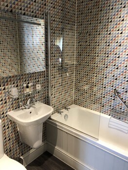 Royal Wells Hotel