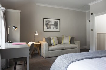 Royal Wells Hotel