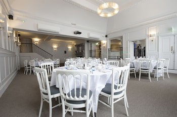 Royal Wells Hotel
