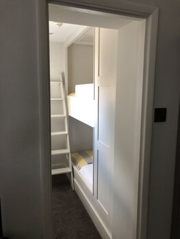 Royal Wells Hotel