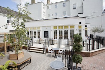 Royal Wells Hotel
