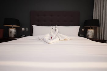 Renaissance London Heathrow Hotel